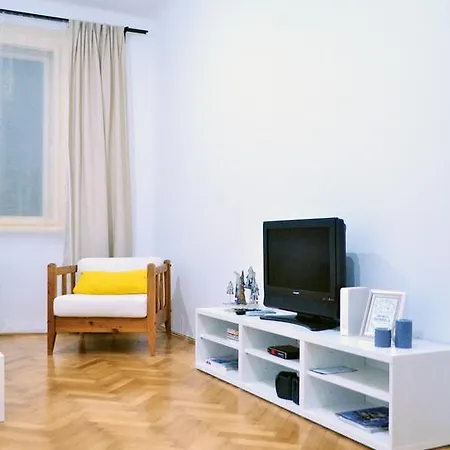 Secret Garden Apartment
